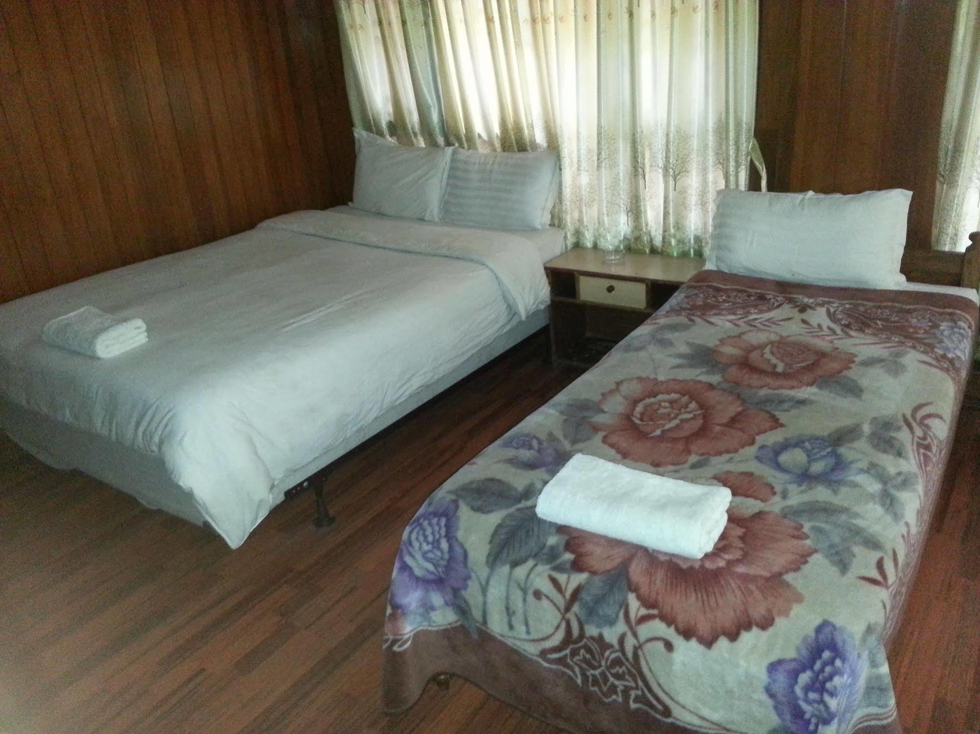Hotel Florid Kathmandu Bagian luar foto