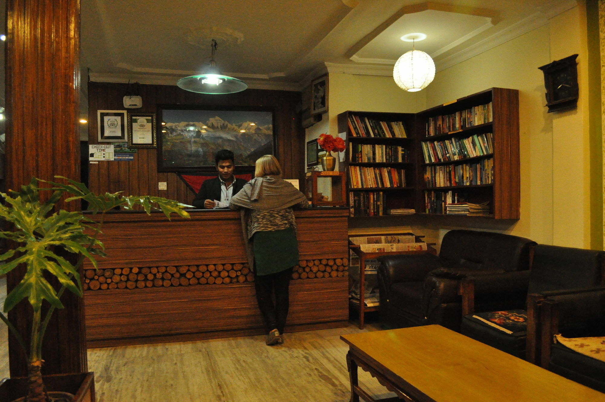 Hotel Florid Kathmandu Bagian luar foto